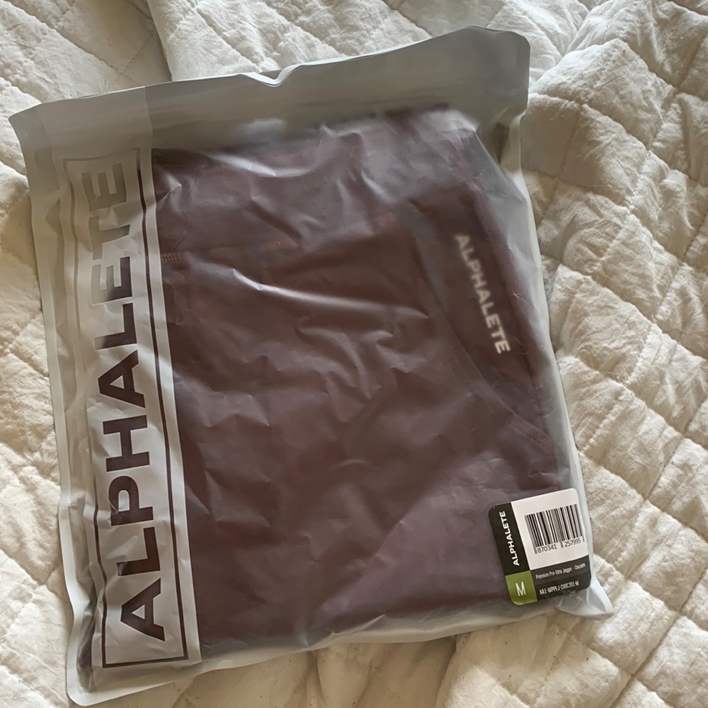 Alphalete pro elite jogger